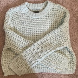 Wild Fable cropped chunky sweater